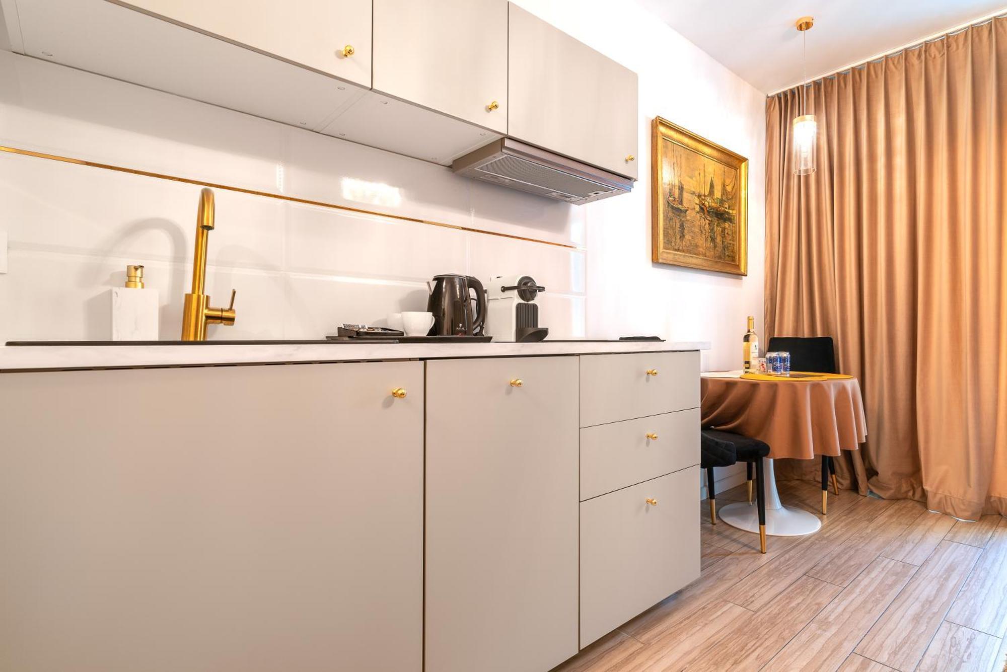 Apartament Versace Ksiecia Witolda ヴロツワフ エクステリア 写真